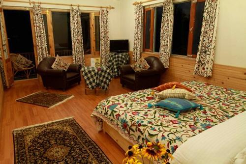 Himalaya House Hotel Pahalgam Phòng bức ảnh