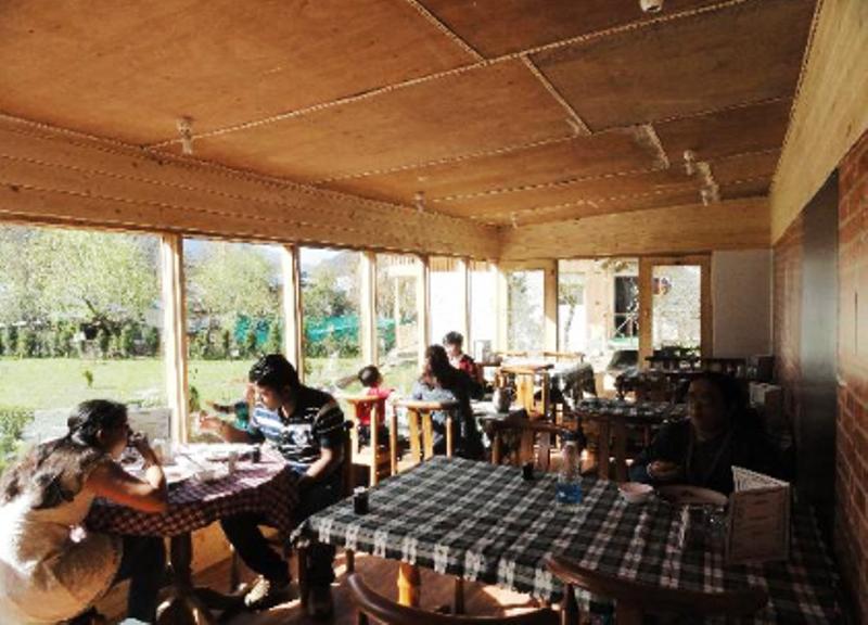 Himalaya House Hotel Pahalgam Ngoại thất bức ảnh